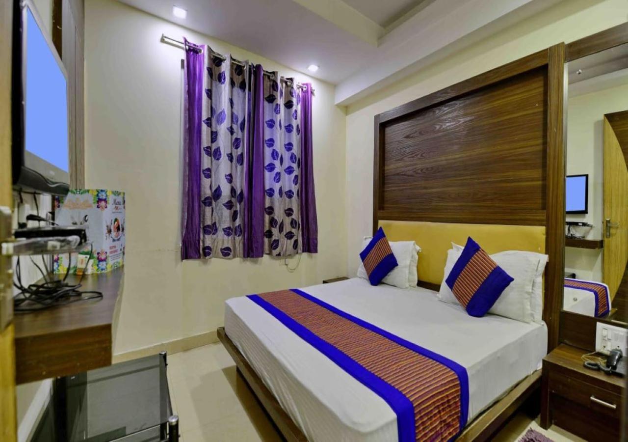 Hotel Perfect Spot- Main Bazar - Walking Metro Station Új-Delhi Kültér fotó